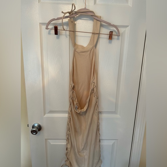 ✨Cute mini cream dress✨ laced up sides & never worn before!! - Picture 3 of 4